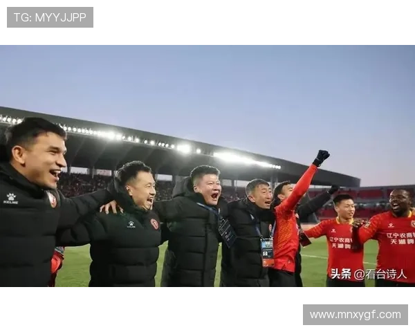 足球之夜悲喜交加 女足遗憾折翼 辽足成功冲超喜迎新篇章